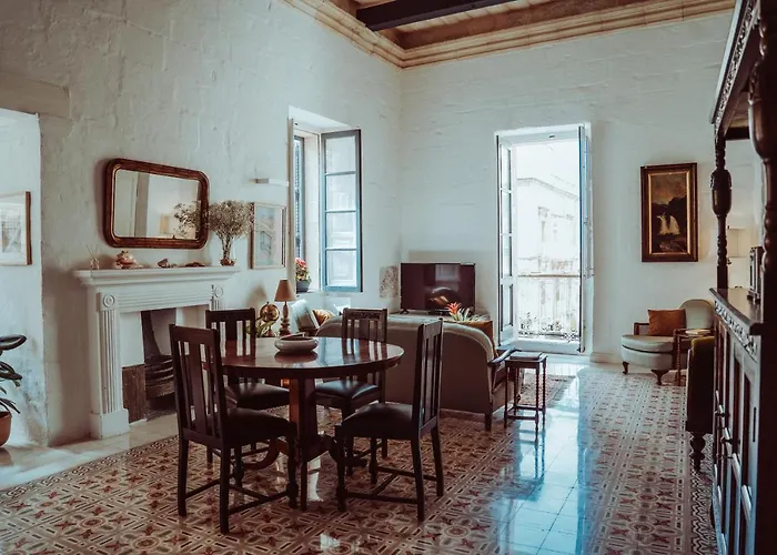 Santa Margerita Palazzino 아파트 *